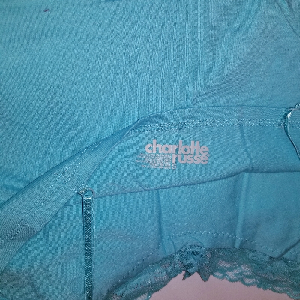 Tops - Picture 3 of 3